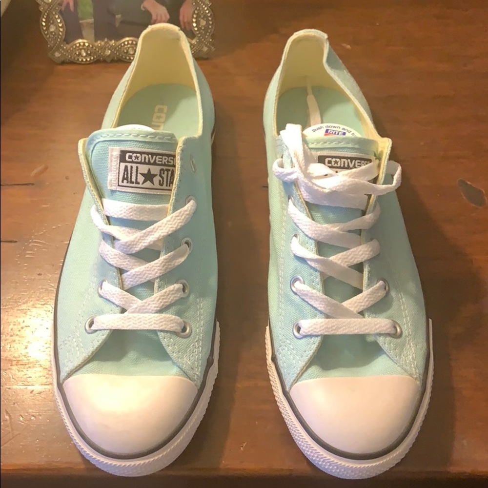 Tiffany Blue Low-top Converse